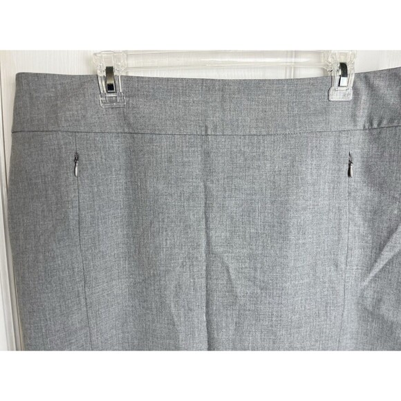 Talbots Pencil Skirt Size 14 Gray with Slash Pockets and Back Slit - Picture 3 of 8